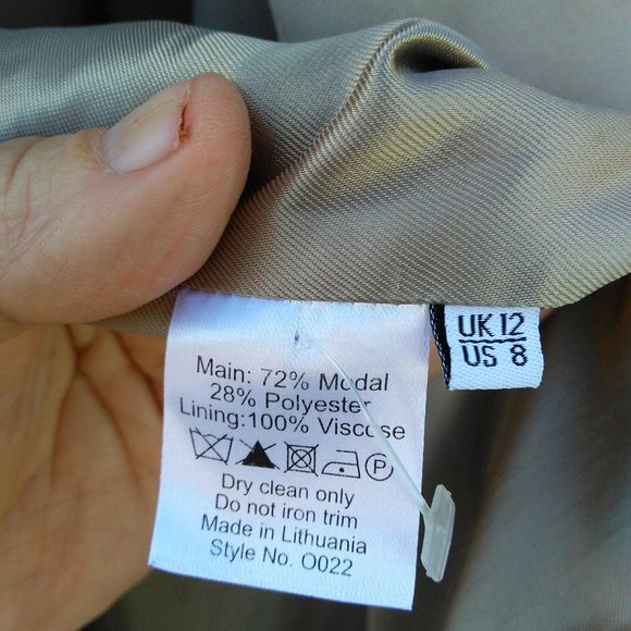 Iris & Ink Adelisa trench coat 8 - Picture 6 of 11